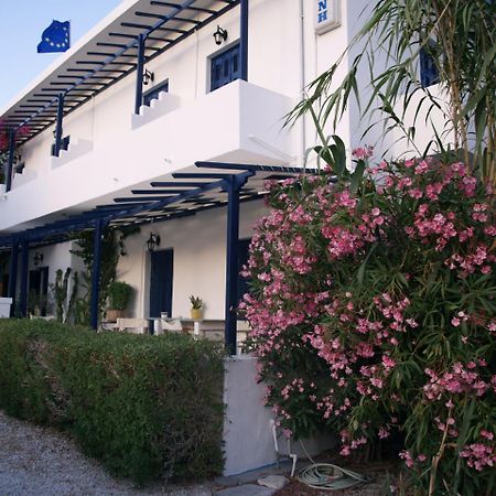 Hotel Alisahni Vári Exterior foto