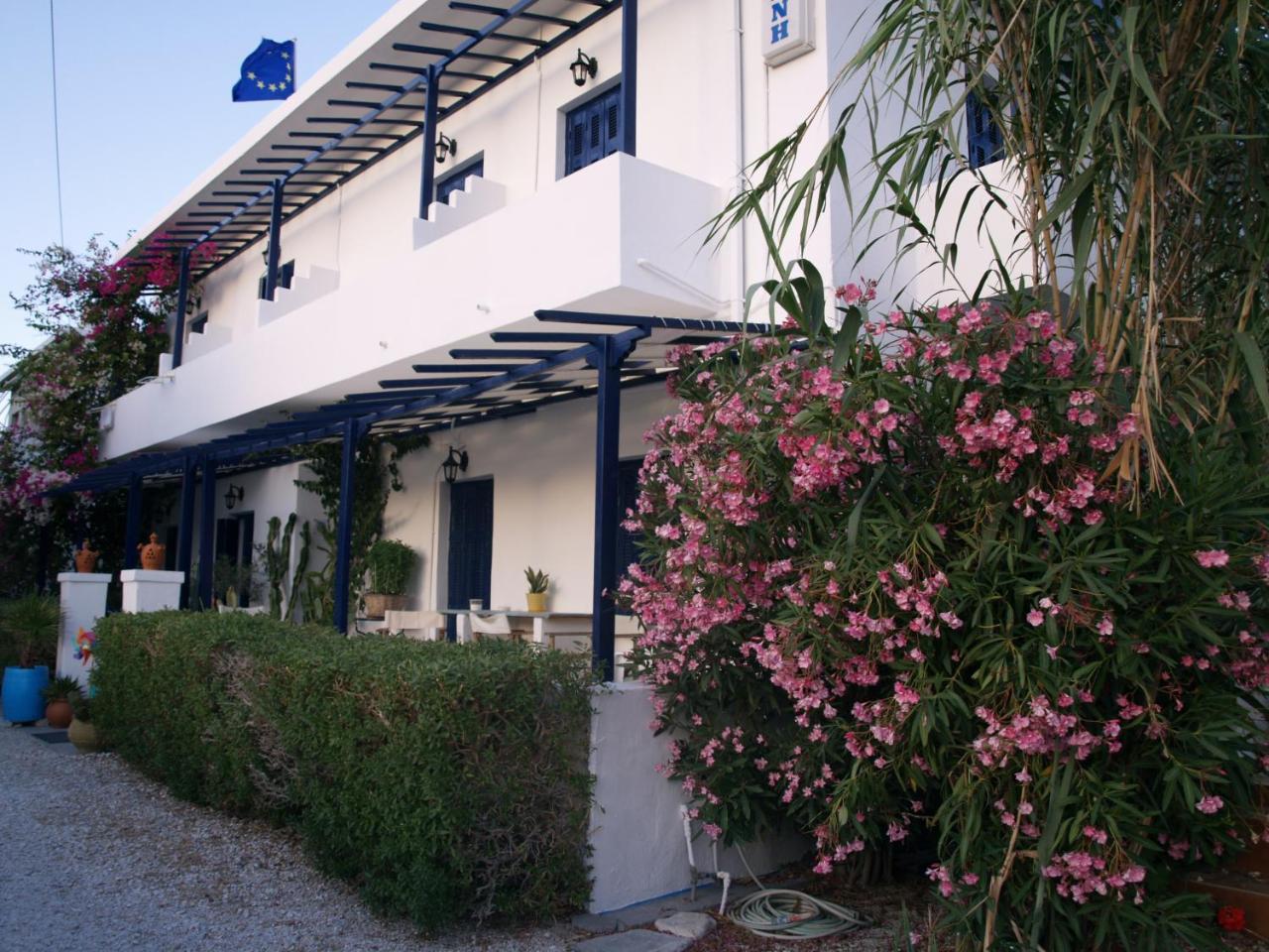 Hotel Alisahni Vári Exterior foto
